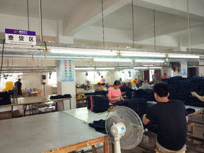 高品質(zhì)牛仔服裝定制專家 專業(yè)制衣廠長期承接各類服飾訂單